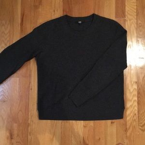 Uniqlo sweater